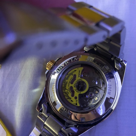 New men’s invicta watch - Picture 5 of 8